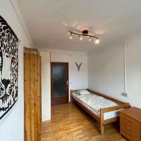Spacious 3Bd Top Floor Flat Close To Lake Klagenfurt am Woerthersee Exterior photo